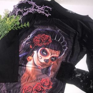 Trendimax girl skull long sleeve size small